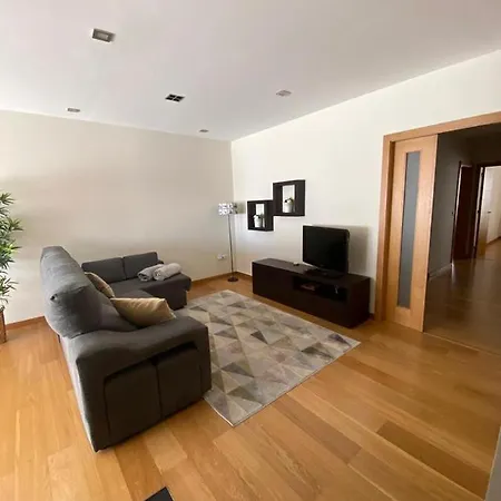 Cl Apartamento *